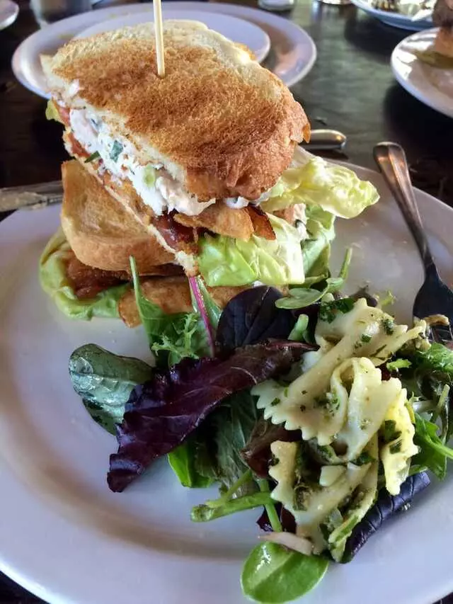 Genessee Royale Bistro