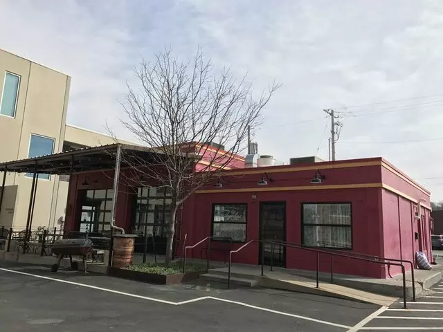 Genessee Royale Bistro