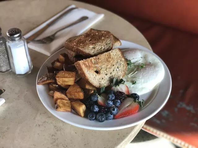 Genessee Royale Bistro