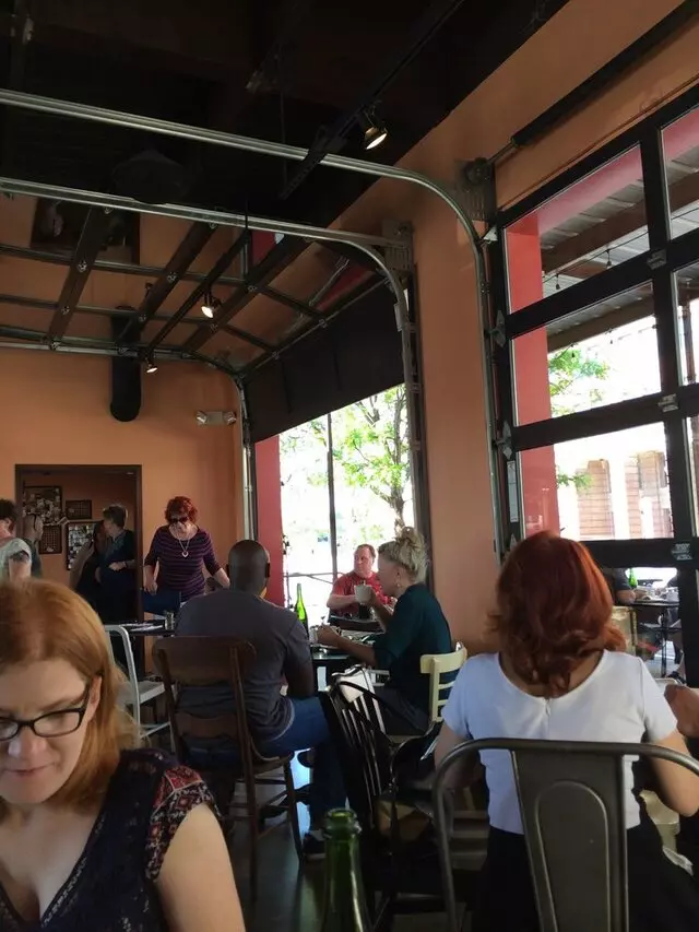 Genessee Royale Bistro