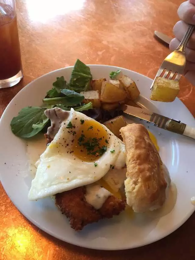 Genessee Royale Bistro