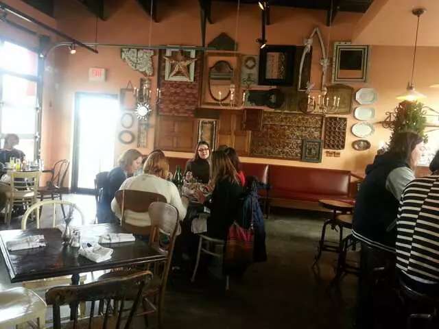 Genessee Royale Bistro