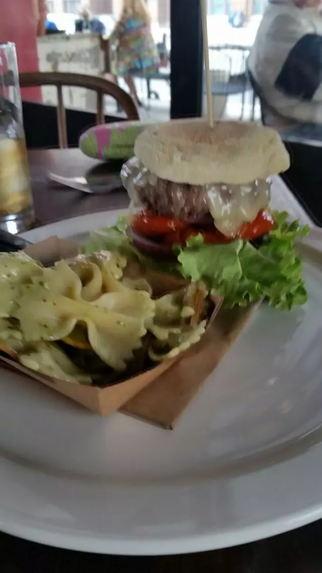 Genessee Royale Bistro