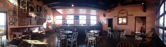 Genessee Royale Bistro