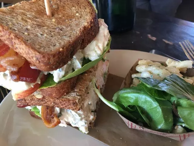 Genessee Royale Bistro