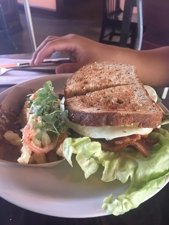 Genessee Royale Bistro