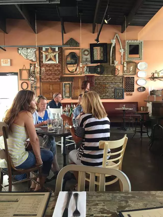 Genessee Royale Bistro