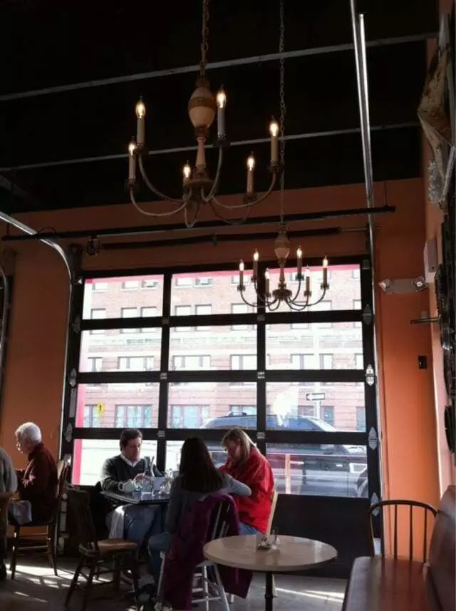 Genessee Royale Bistro