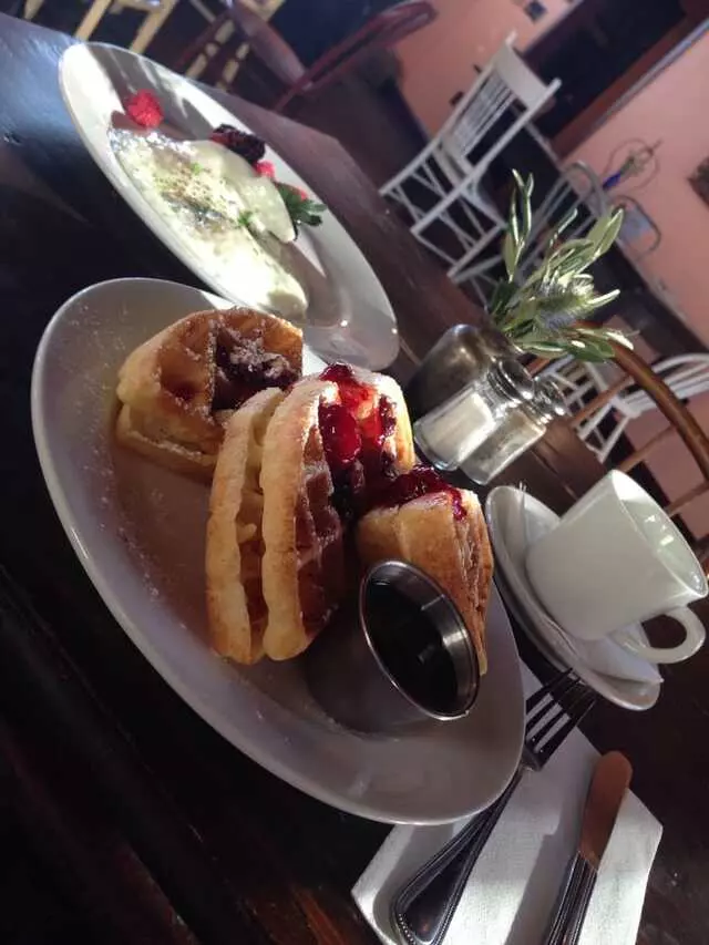 Genessee Royale Bistro