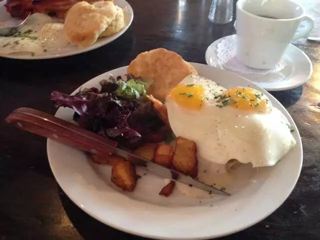 Genessee Royale Bistro