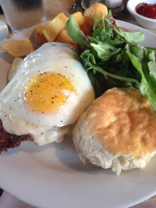 Genessee Royale Bistro