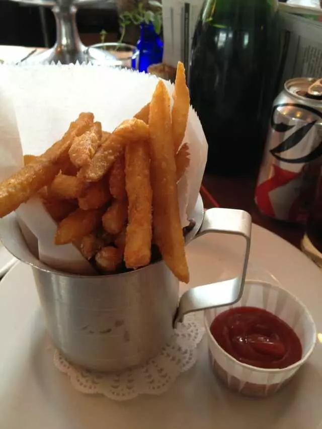 Genessee Royale Bistro