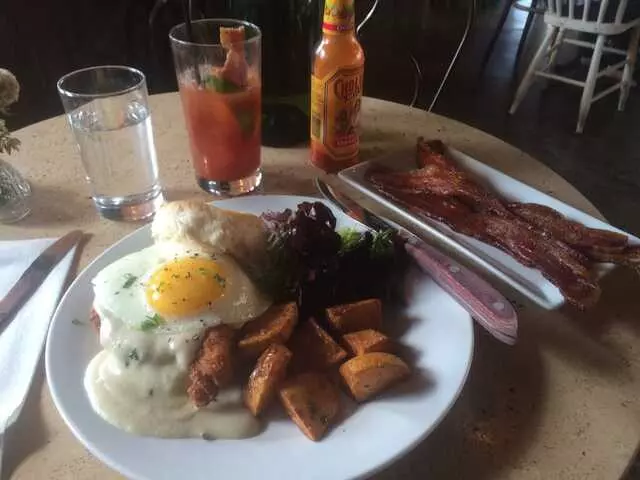 Genessee Royale Bistro