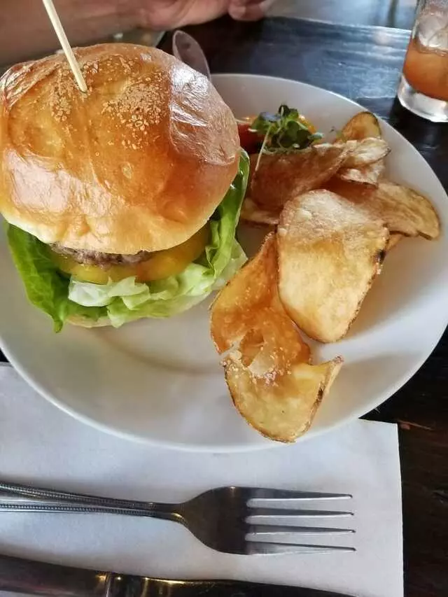 Genessee Royale Bistro