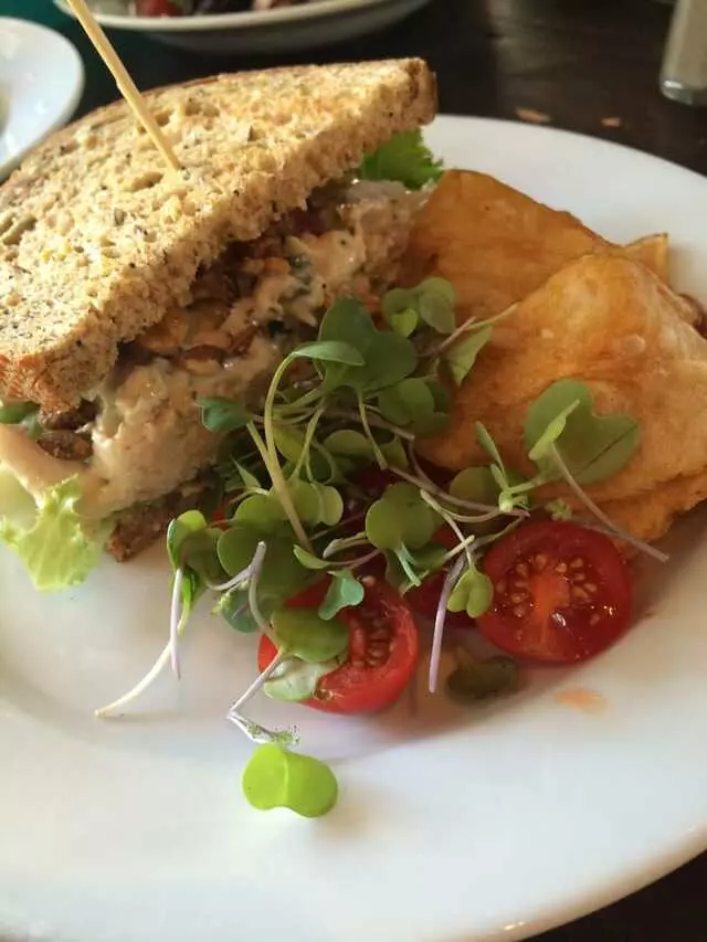 Genessee Royale Bistro