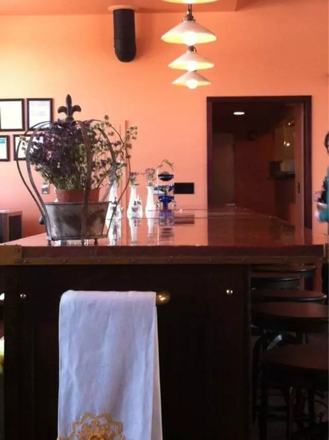 Genessee Royale Bistro