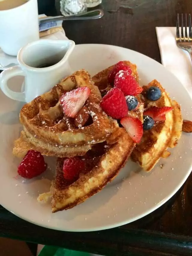 Genessee Royale Bistro