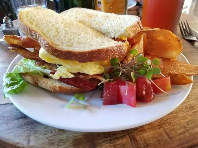 Genessee Royale Bistro