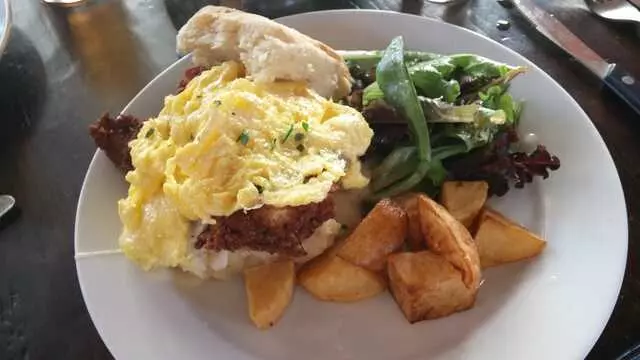 Genessee Royale Bistro