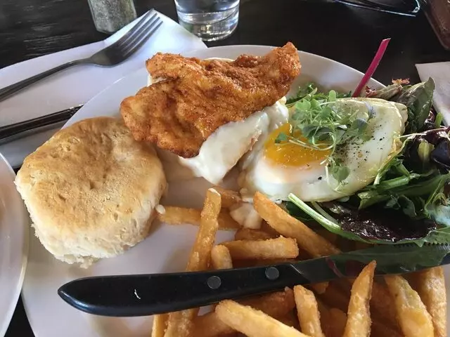 Genessee Royale Bistro