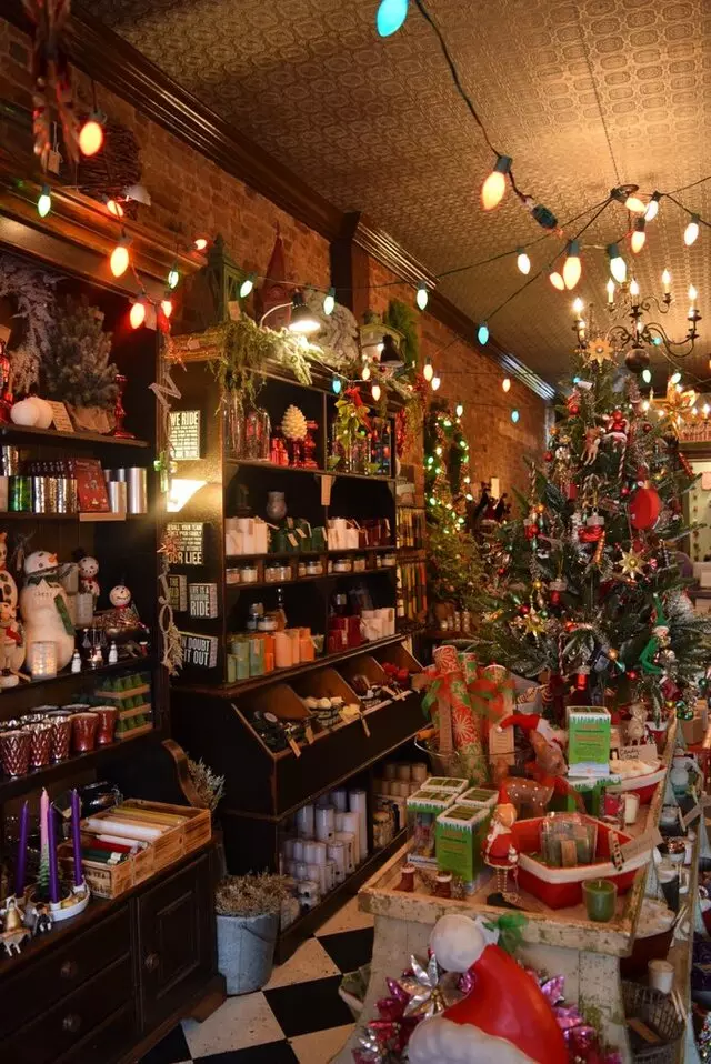 5B&Co. Candlemakers