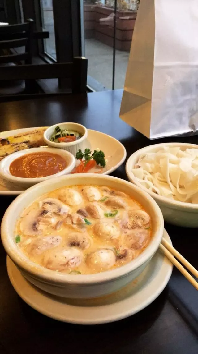 Sweet Siam Thai