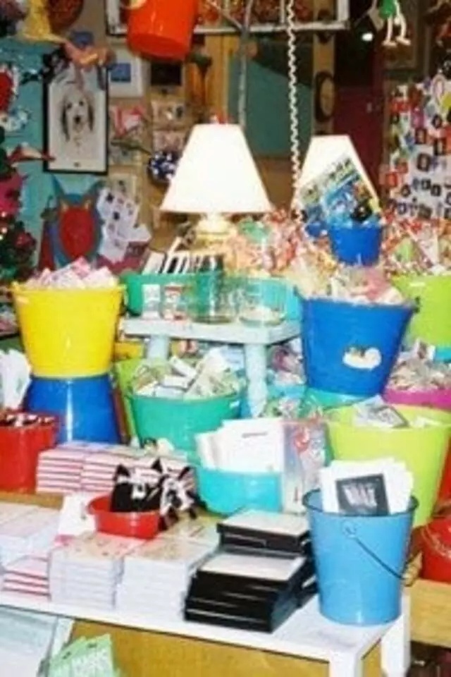 a store named STUFF