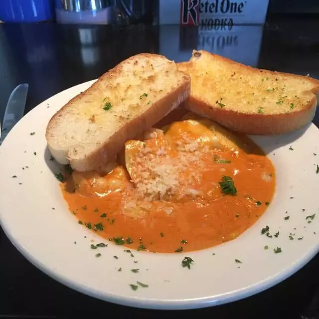 Avenues Bistro