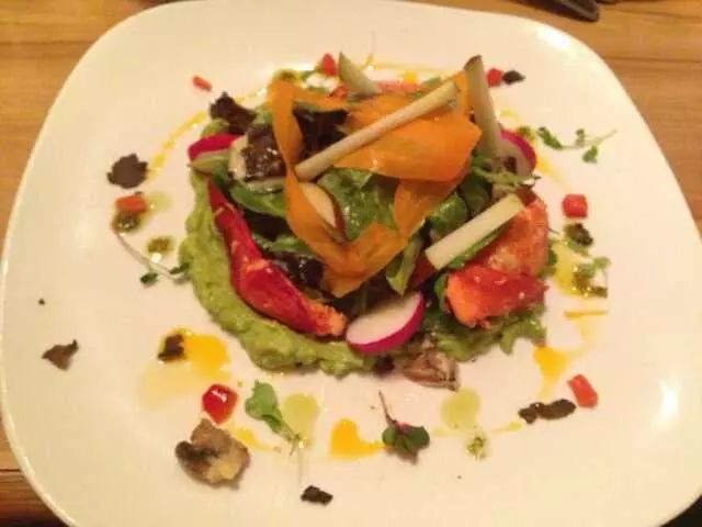 Avenues Bistro