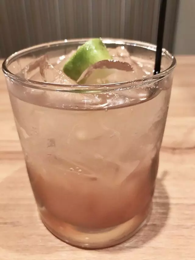 Avenues Bistro