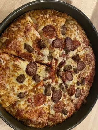 Old Chicago Pizza & Taproom