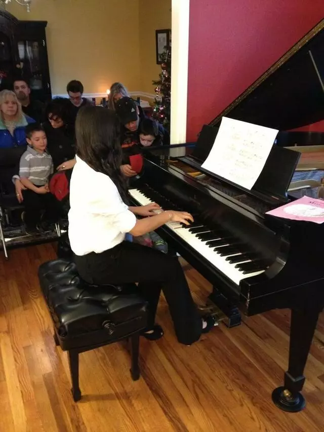 Aine Wendler Piano Studio