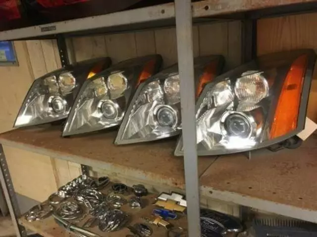 4-Auto Parts