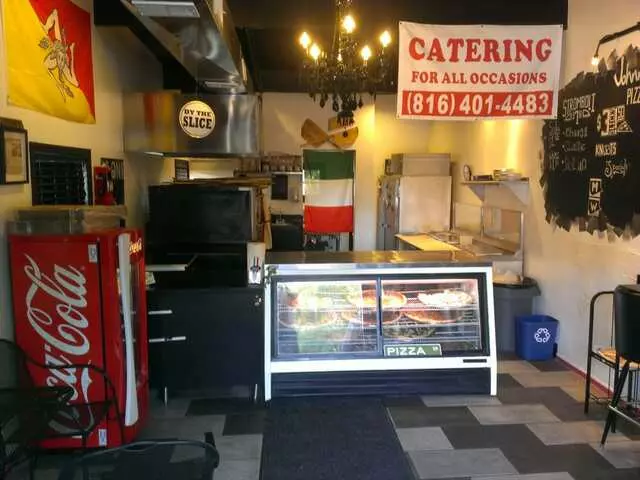 Johnny Jo’s Pizzeria