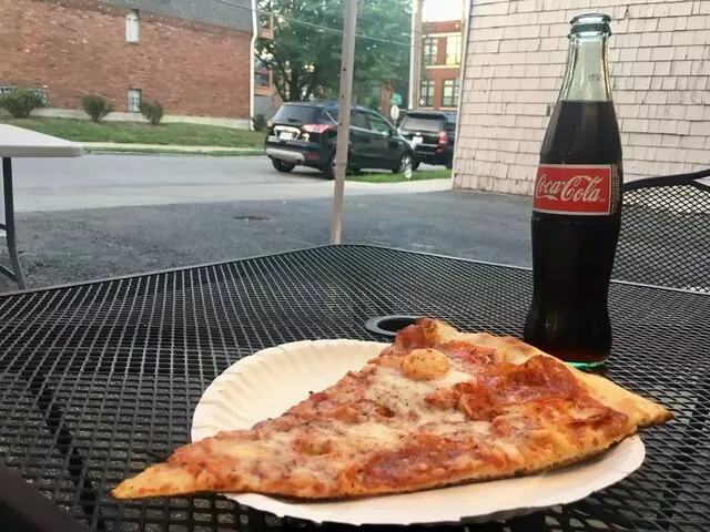 Johnny Jo’s Pizzeria