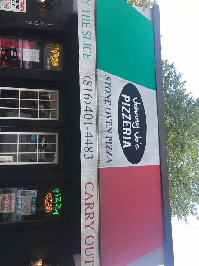 Johnny Jo’s Pizzeria