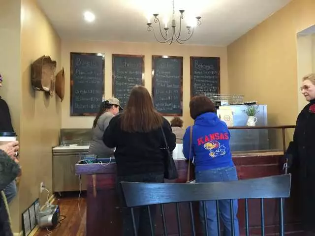 Meshuggah Bagels