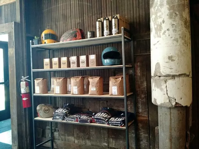 Blip Roasters