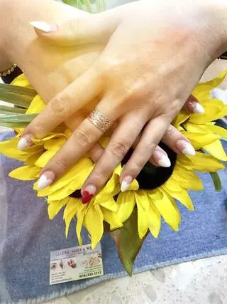 Allure Nails & Wax
