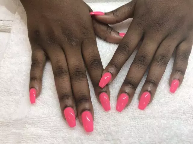 Allure Nails & Wax