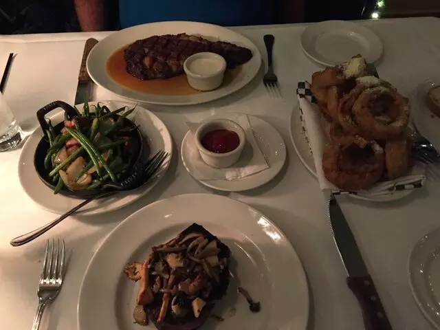 801 Chophouse