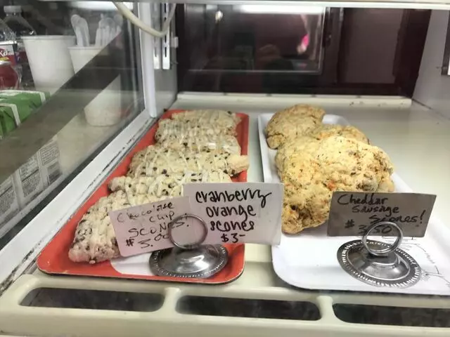 Mud Pie Vegan Bakery & Coffeehouse