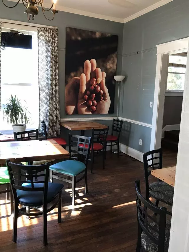 Mud Pie Vegan Bakery & Coffeehouse