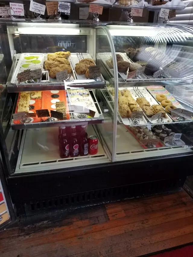 Mud Pie Vegan Bakery & Coffeehouse
