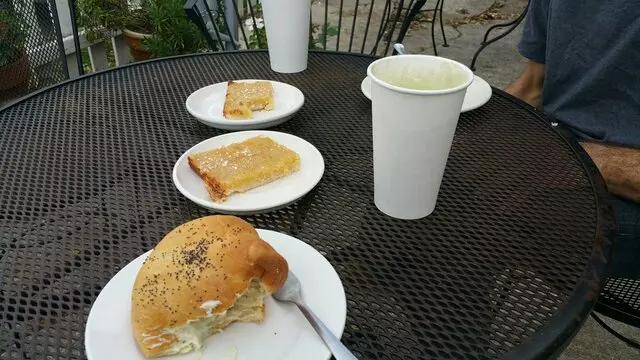 Mud Pie Vegan Bakery & Coffeehouse