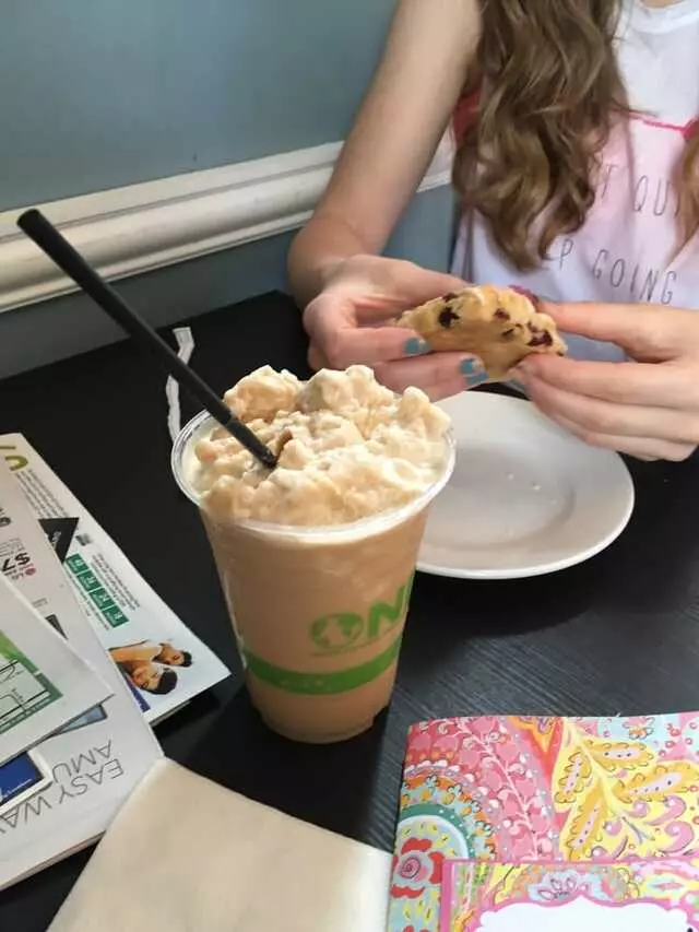 Mud Pie Vegan Bakery & Coffeehouse