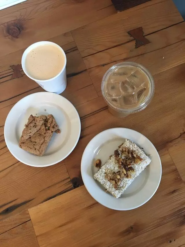 Mud Pie Vegan Bakery & Coffeehouse
