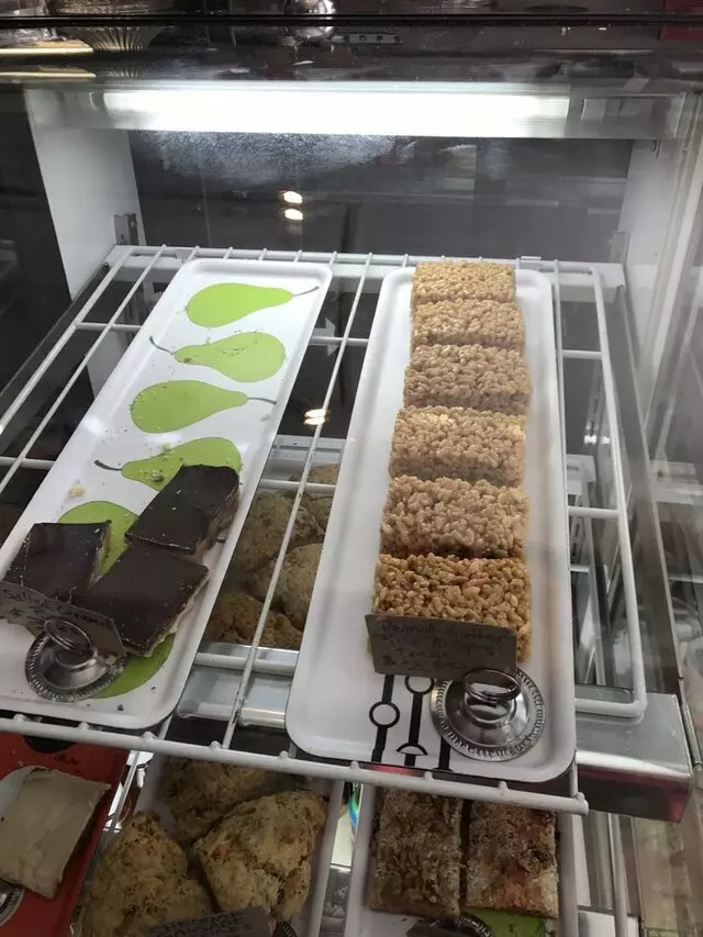 Mud Pie Vegan Bakery & Coffeehouse