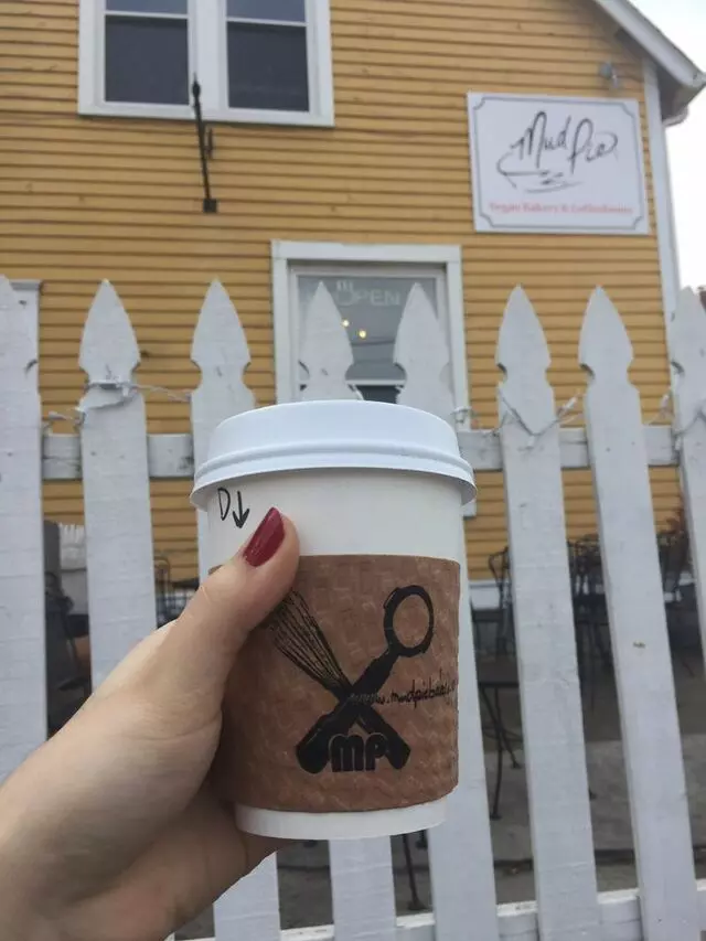 Mud Pie Vegan Bakery & Coffeehouse