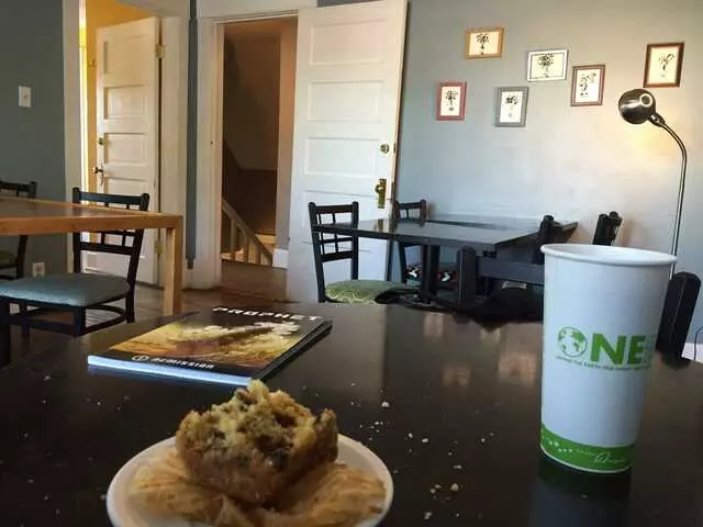 Mud Pie Vegan Bakery & Coffeehouse